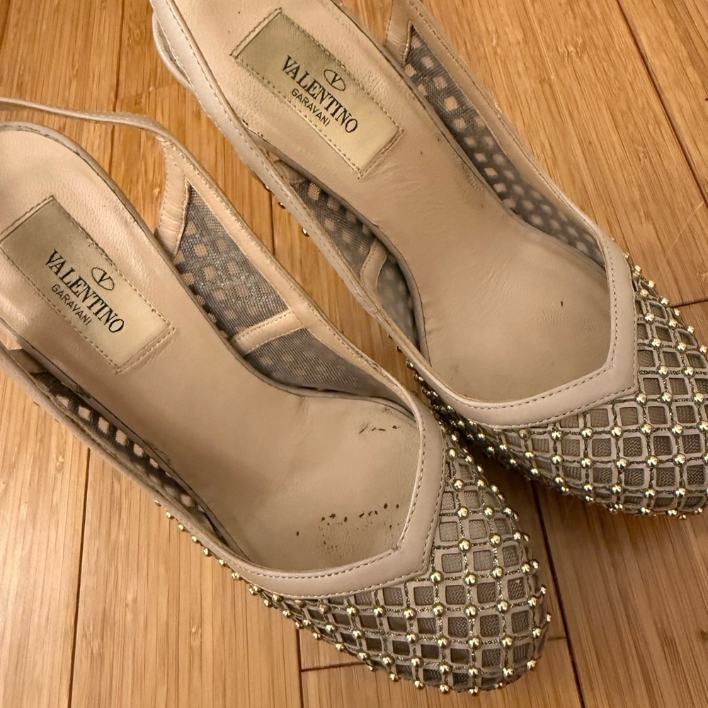 Authentic Valentino Cream and Gold Studded Heels